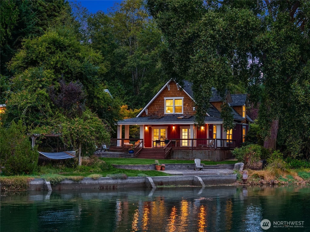 Photo of 15122 &amp; 15128 NE Anna Vera Lane, Bainbridge Island, WA 98110 (MLS # 2575994)