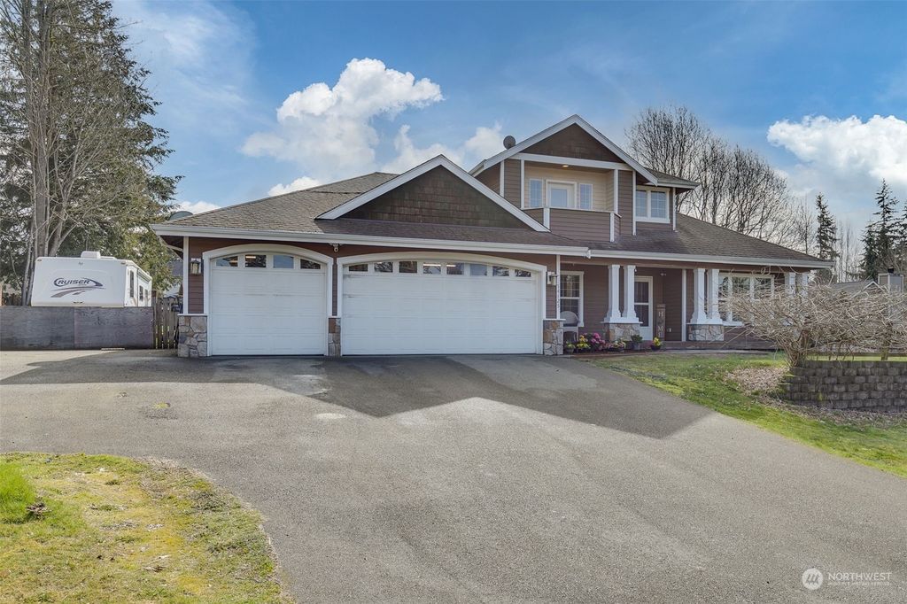 Photo of 14125 Beverly Park Road, Edmonds, WA 98026 (MLS # 2053656)