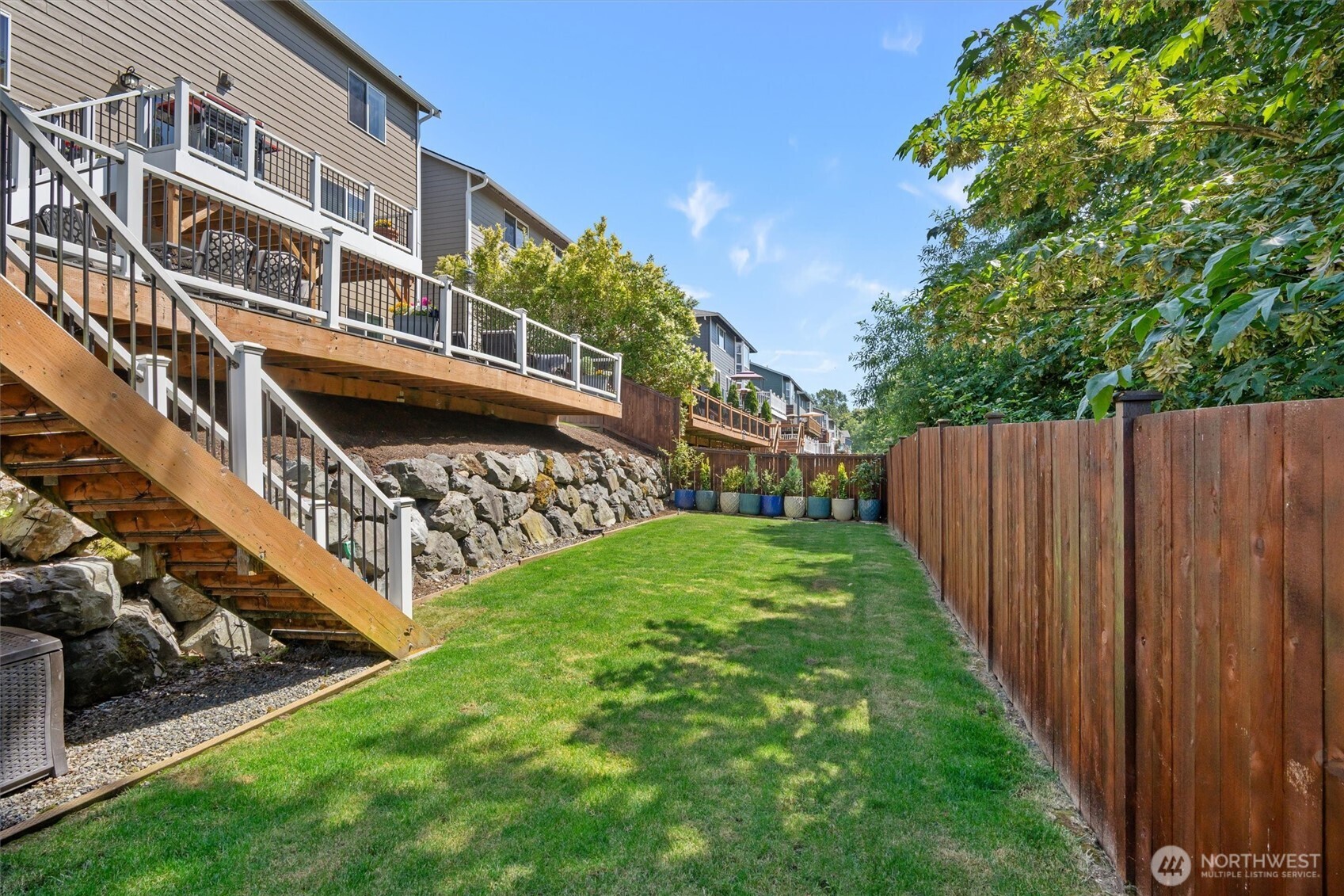 30 79th Drive NE