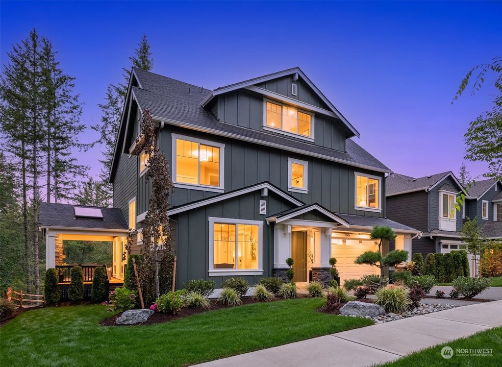 Photo of 35424 SE Terrace Street, Snoqualmie, WA 98065 (MLS # 2151645)