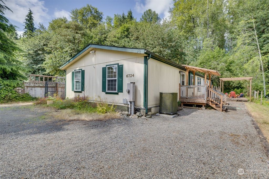 Photo of 6724 Skinner Road, Granite Falls, WA 98252 (MLS # 2259801)