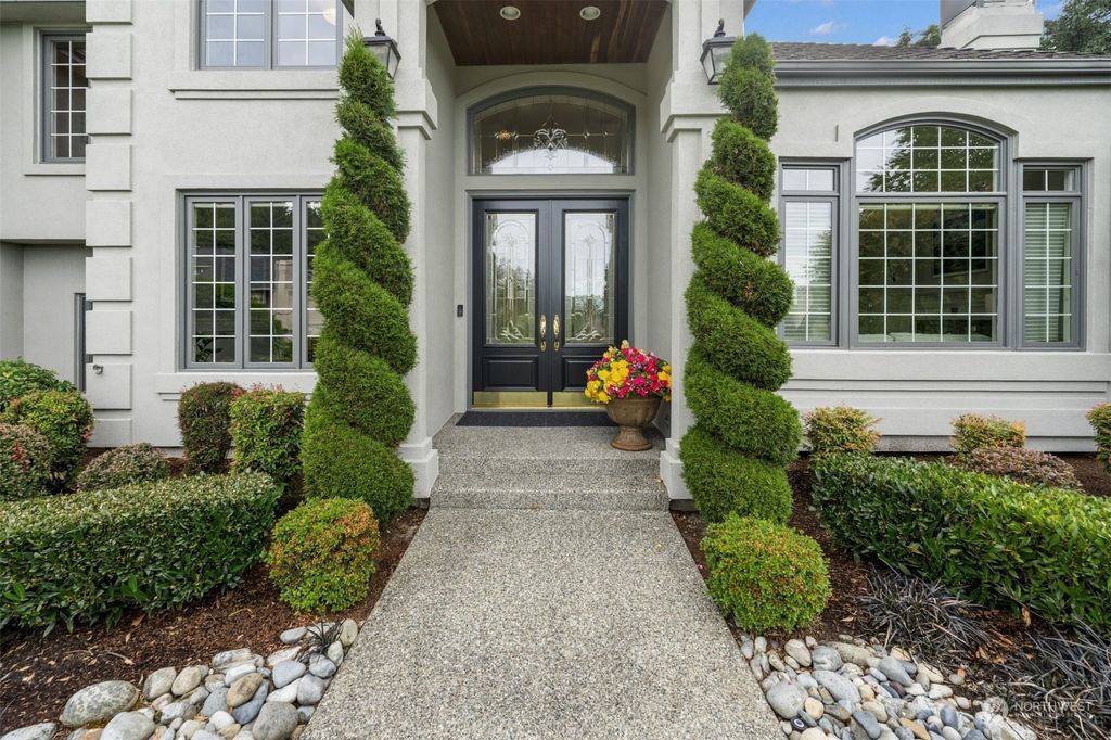 Photo of 14514 SE 85th Street, Newcastle, WA 98059 (MLS # 2269680)