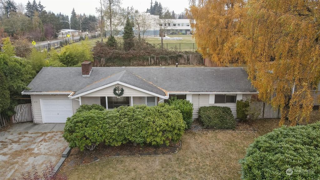 Photo of 610 S 316th Place, Federal Way, WA 98003 (MLS # 2018644)