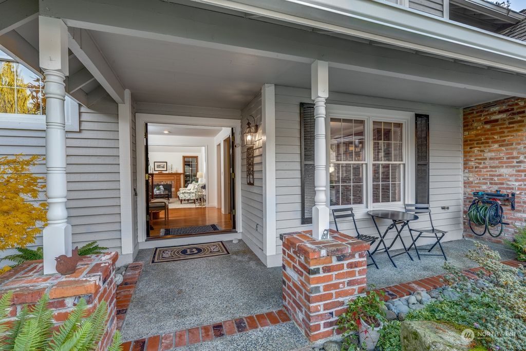 Photo of 6314 136th Place SW, Edmonds, WA 98026 (MLS # 2178655)