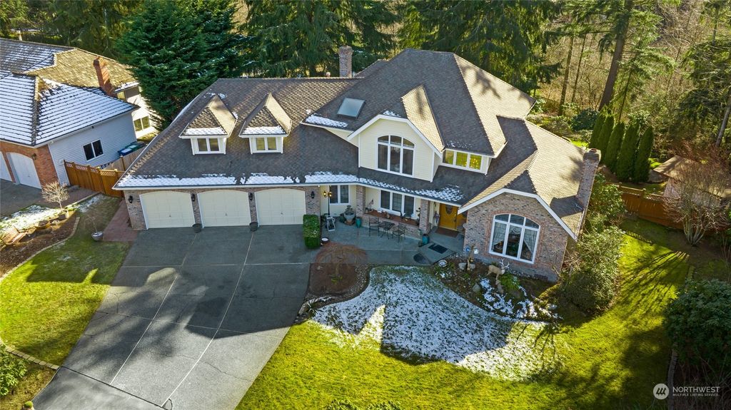 Photo of 2914 184th Place SE, Bothell, WA 98012 (MLS # 2045513)
