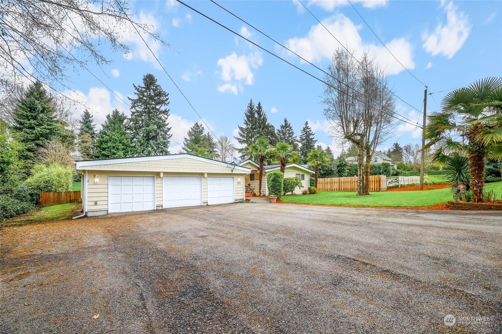 Photo of 202 SW 164th Place, Normandy Park, WA 98166 (MLS # 2212064)