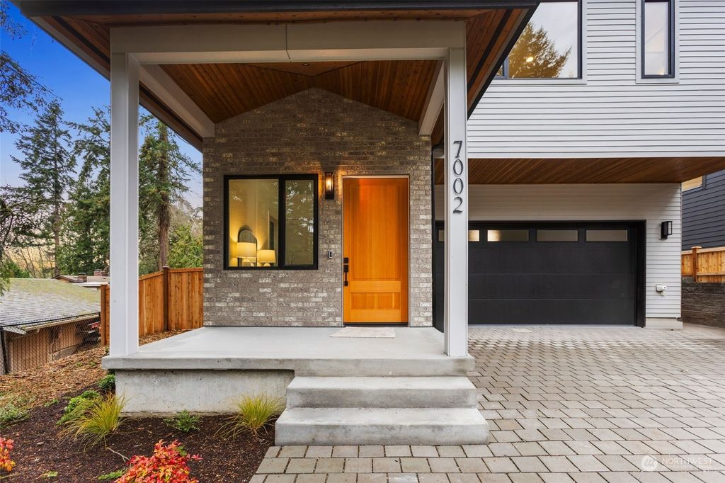 Photo of 7002 NE 134th Street, Kirkland, WA 98034 (MLS # 2317728)