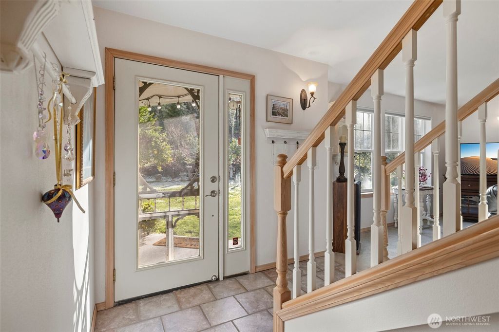 Photo of 22068 McMurray Shore Drive, Mount Vernon, WA 98274 (MLS # 2458160)