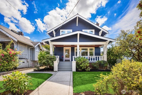 Photo of 135 NE 53rd Street, Seattle, WA 98105 (MLS # 2580293)