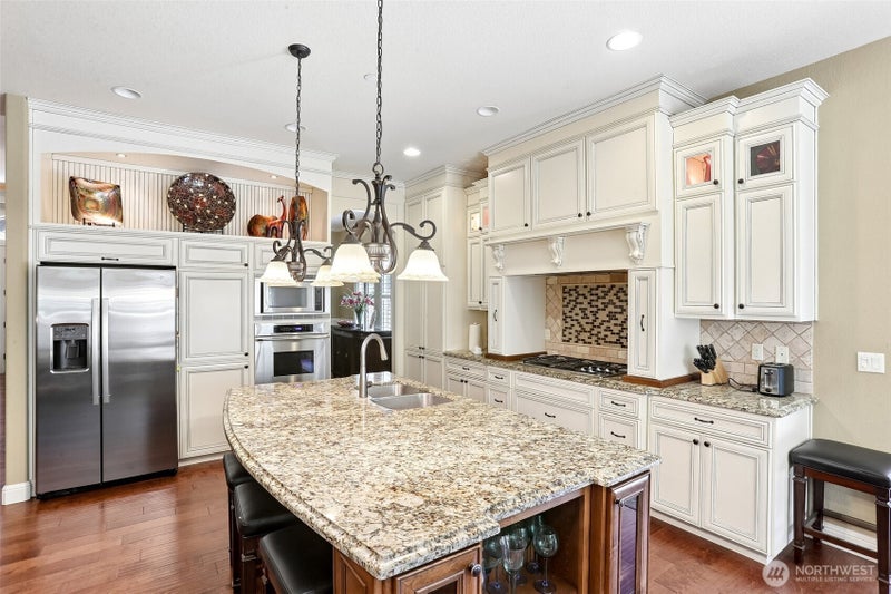1010 NW 44th Avenue