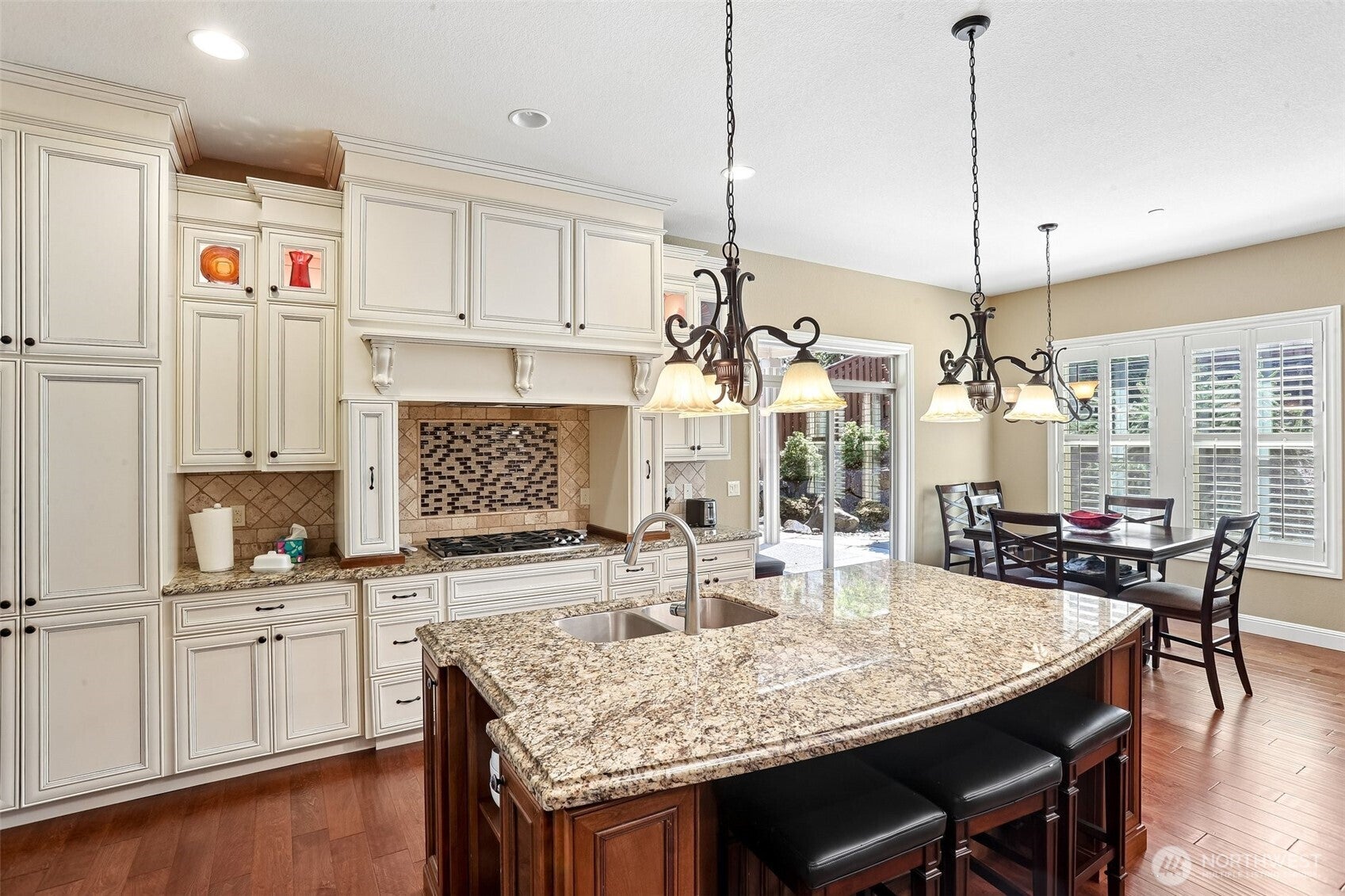 1010 NW 44th Avenue