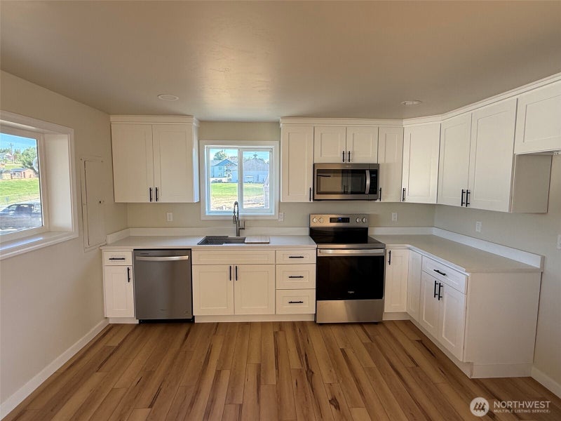 990 Lancaster Road