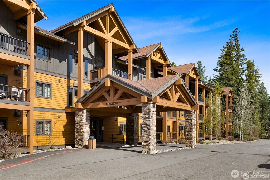 Photo of 3770 Suncadia Trail #209, Cle Elum, WA 98922 (MLS # 2511258)