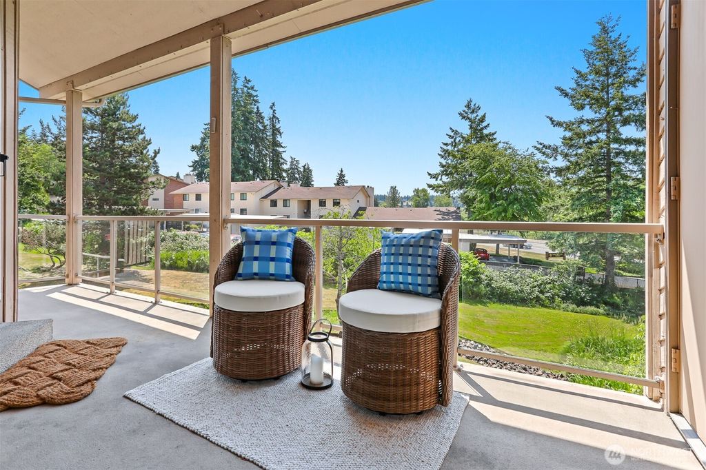 Photo of 23001 Lakeview Drive #304, Mountlake Terrace, WA 98043 (MLS # 2395795)