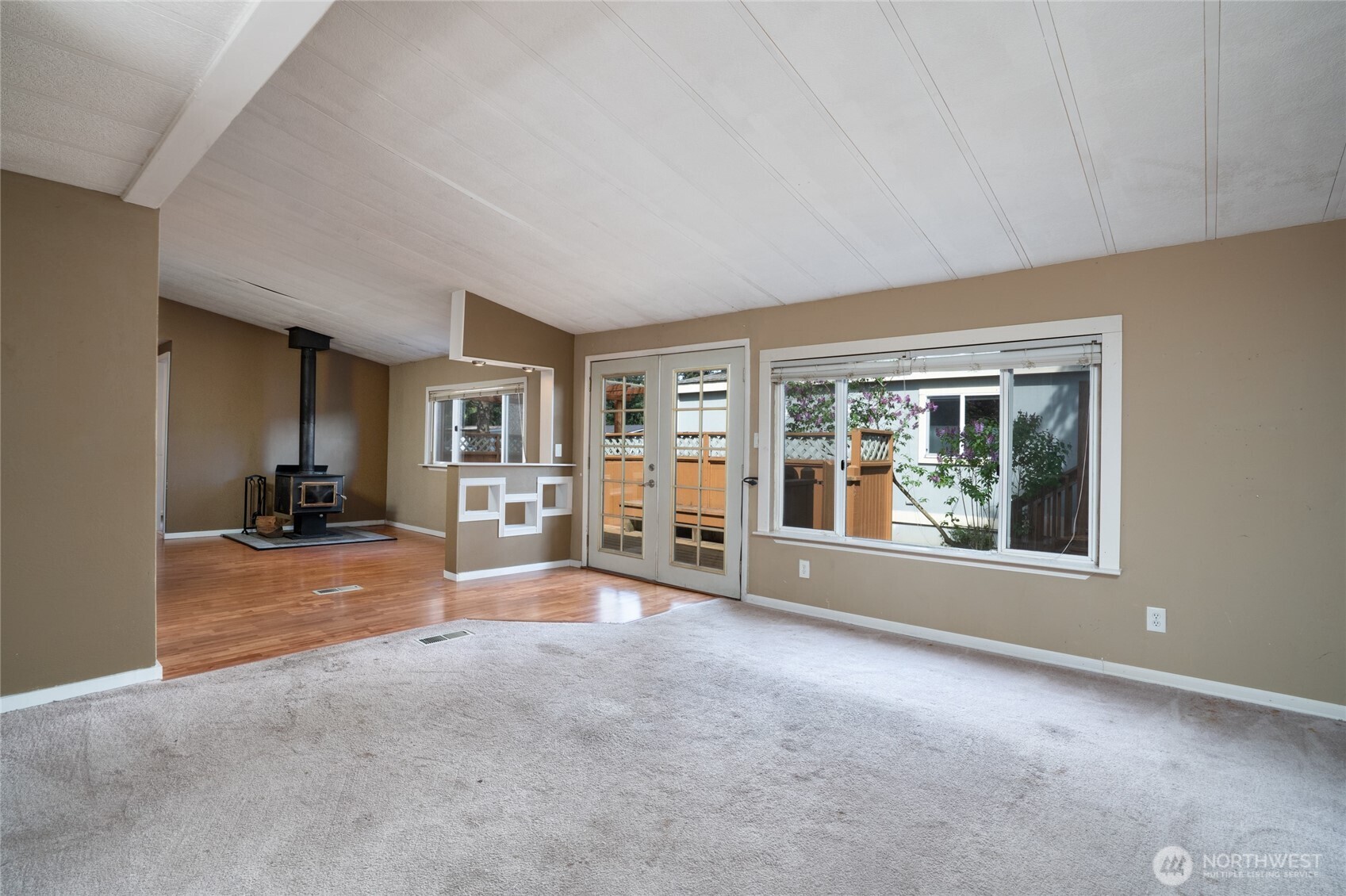 1014 W Smith Road 10