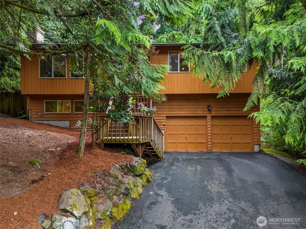 Photo of 15911 181st Place NE, Woodinville, WA 98072 (MLS # 2398592)