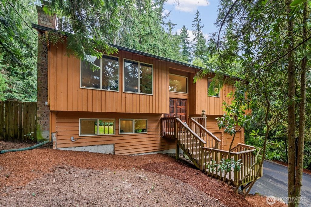 Photo of 15911 181st Place NE, Woodinville, WA 98072 (MLS # 2398592)
