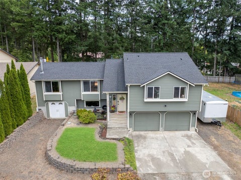 Photo of 360 E Road of Tralee, Shelton, WA 98584 (MLS # 2559425)