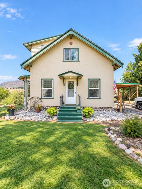 Photo of 1012 Rodger Street, Okanogan, WA 98840 (MLS # 2579013)