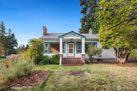 Photo of 18306 44th Avenue W, Lynnwood, WA 98037 (MLS # 2447094) Photo of 18306 44th Avenue W, Lynnwood, WA 98037 (MLS # 2447094)