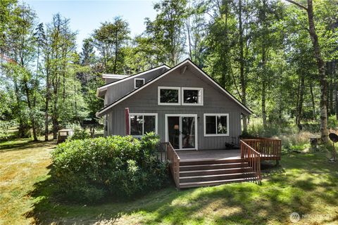 Photo of 415 W Herron Boulevard NW, Lakebay, WA 98349 (MLS # 2419267)