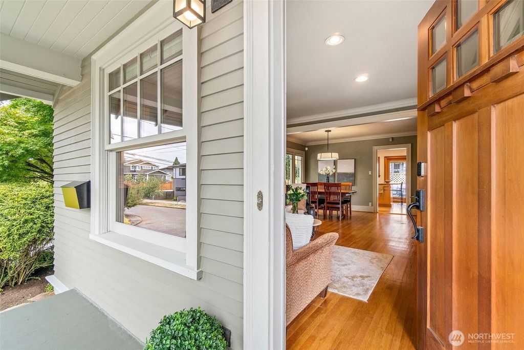 Photo of 5318 Wallingford Avenue N, Seattle, WA 98103 (MLS # 2397982)