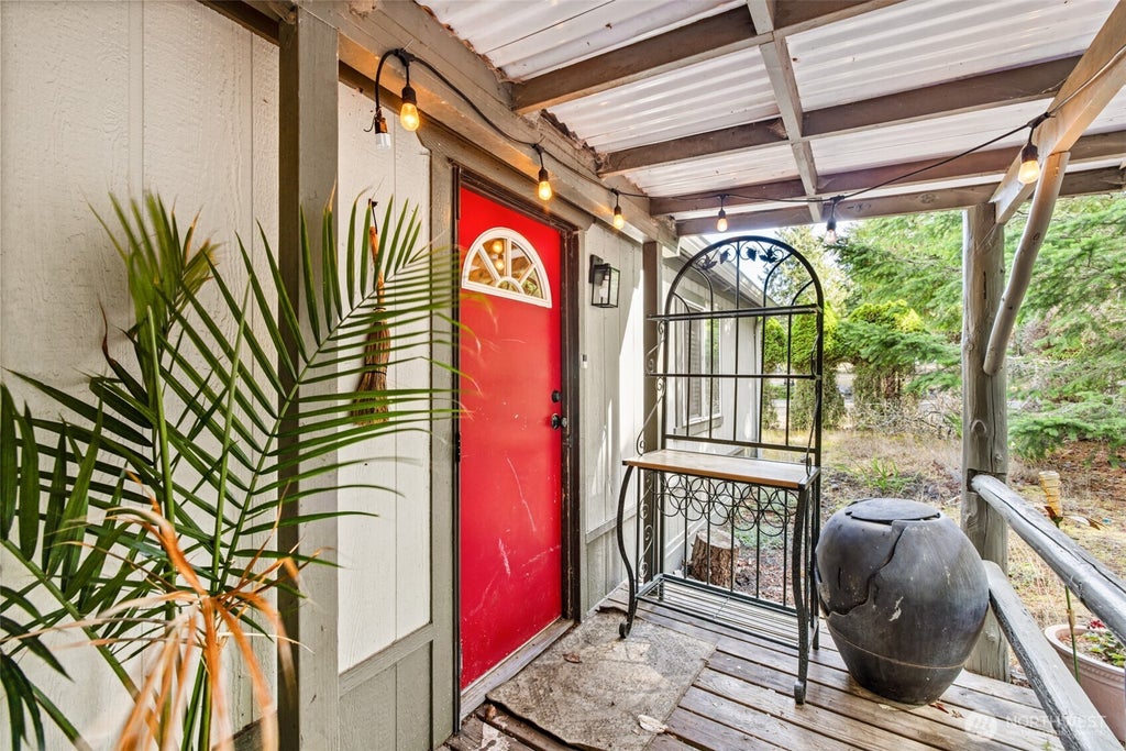 Photo of 41 E Misty Lane, Port Angeles, WA 98362 (MLS # 2588755)