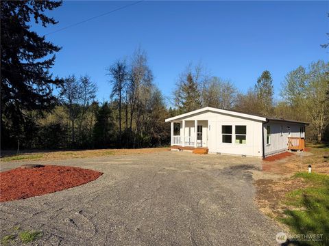 Photo of 402 A Street, Vader, WA 98593 (MLS # 2513505)