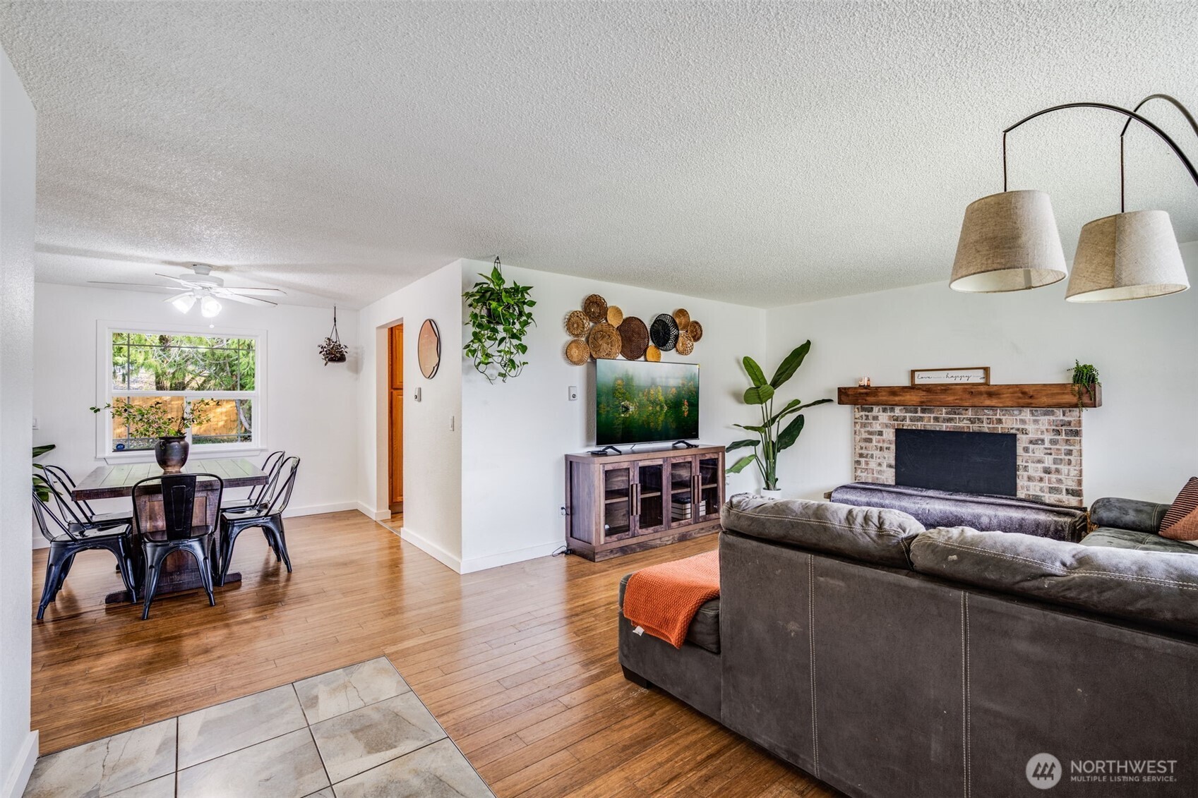 17321 Spanaway Lane E