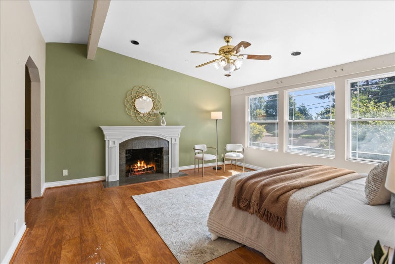 7819 225th Place SW