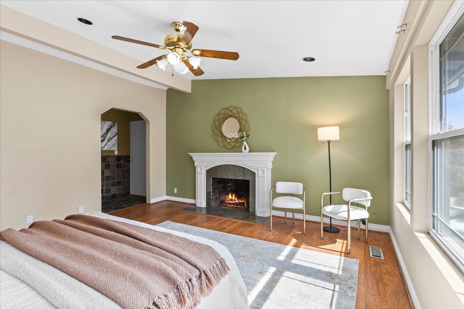 7819 225th Place SW