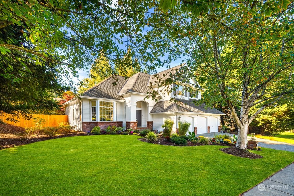 Photo of 15717 278th Avenue NE, Duvall, WA 98019 (MLS # 2168642)