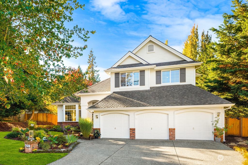 Photo of 15717 278th Avenue NE, Duvall, WA 98019 (MLS # 2168642)