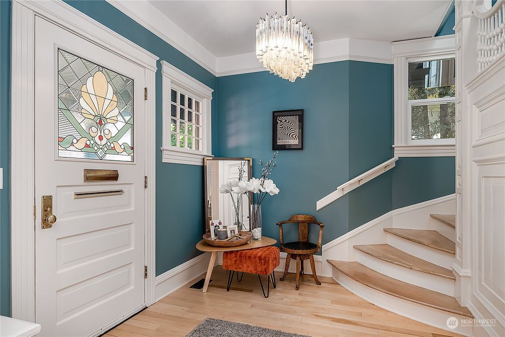 Photo of 1232 2nd Avenue N, Seattle, WA 98109 (MLS # 2136481)