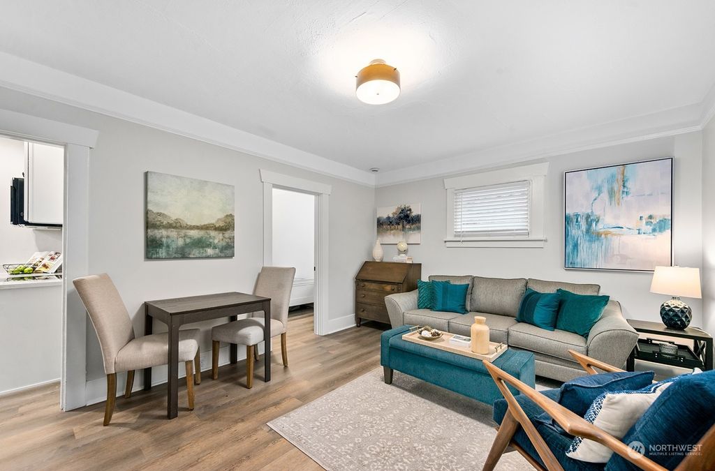 Photo of 902 N 61st Street, Seattle, WA 98103 (MLS # 2314002)