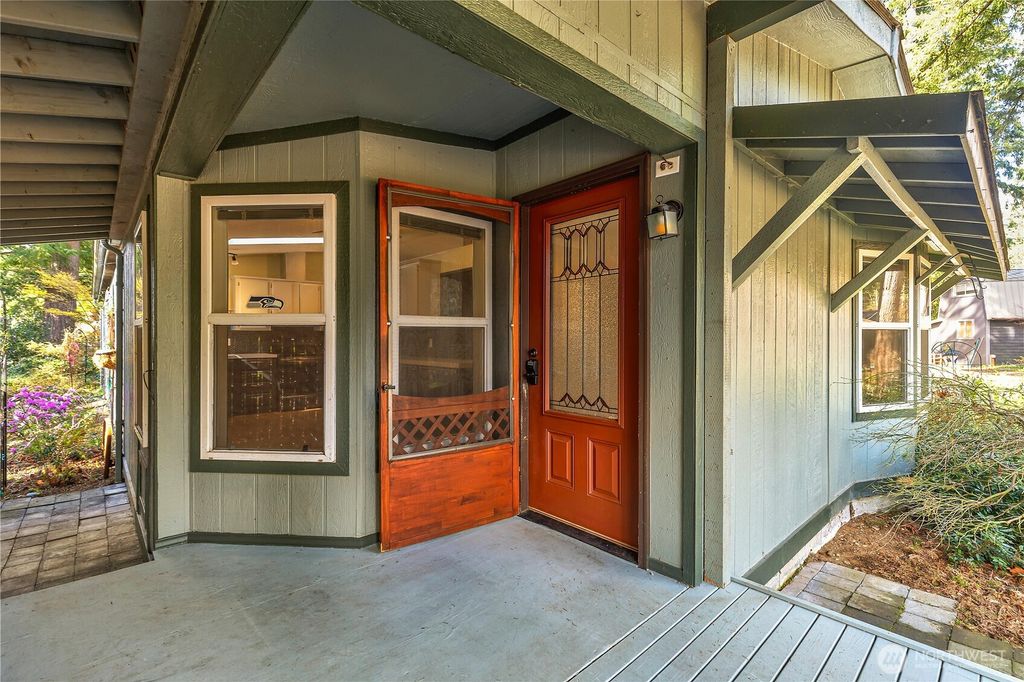 Photo of 15933 Goldbar Drive, Gold Bar, WA 98251 (MLS # 2501507)