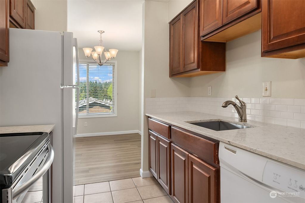 Photo of 14507 127th Avenue NE #I-65, Kirkland, WA 98034 (MLS # 2070495)