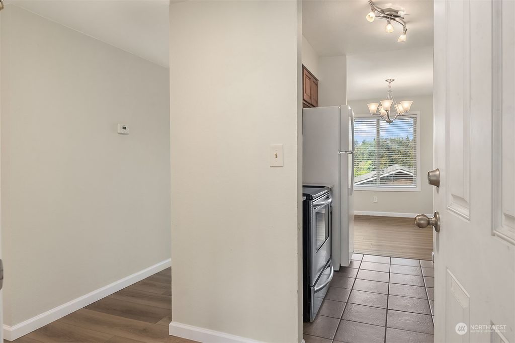 Photo of 14507 127th Avenue NE #I-65, Kirkland, WA 98034 (MLS # 2070495)