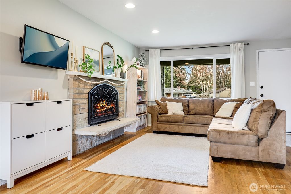 Photo of 21231 14th Place W, Lynnwood, WA 98036 (MLS # 2347389)