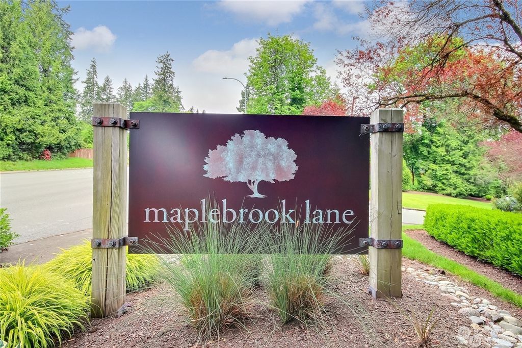 Photo of 13724 NE 87th Street, Redmond, WA 98052 (MLS # 2215935)