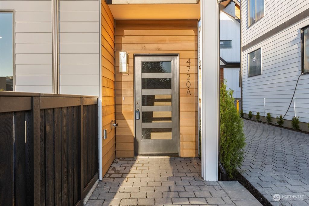 Photo of 4720 37th Avenue SW #A, Seattle, WA 98126 (MLS # 2292296)