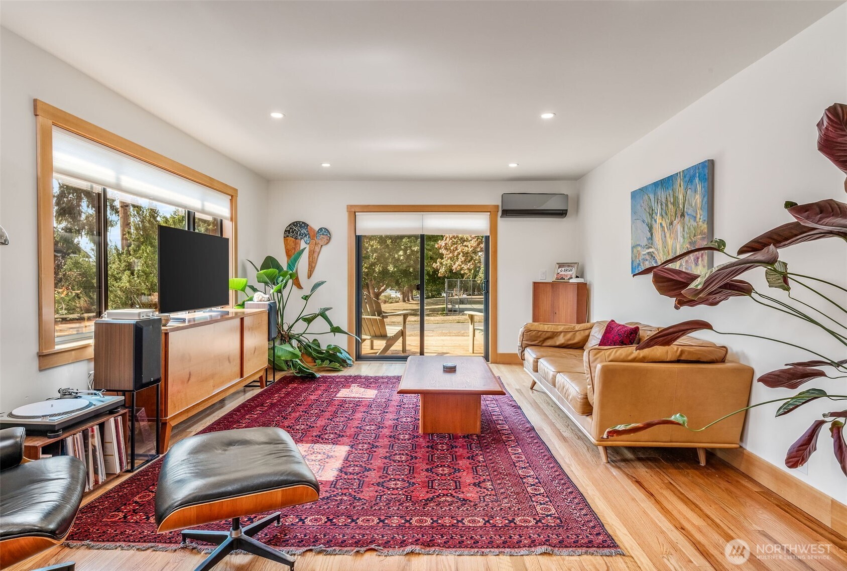 1738 Washington Street