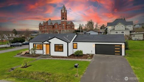 Photo of 1738 Washington Street, Port Townsend, WA 98368 (MLS # 2430849)