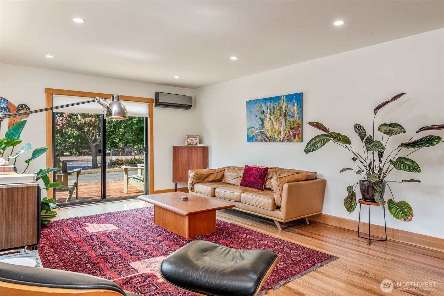 1738 Washington Street