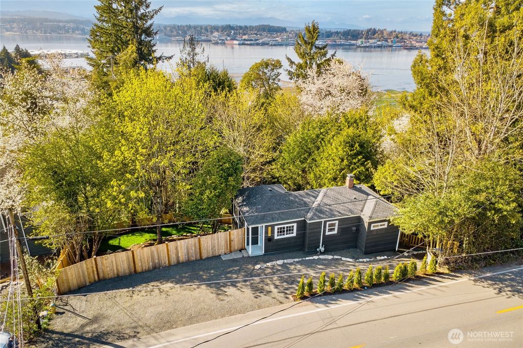 Photo of 120 Tracy Avenue N, Port Orchard, WA 98366 (MLS # 2502884)