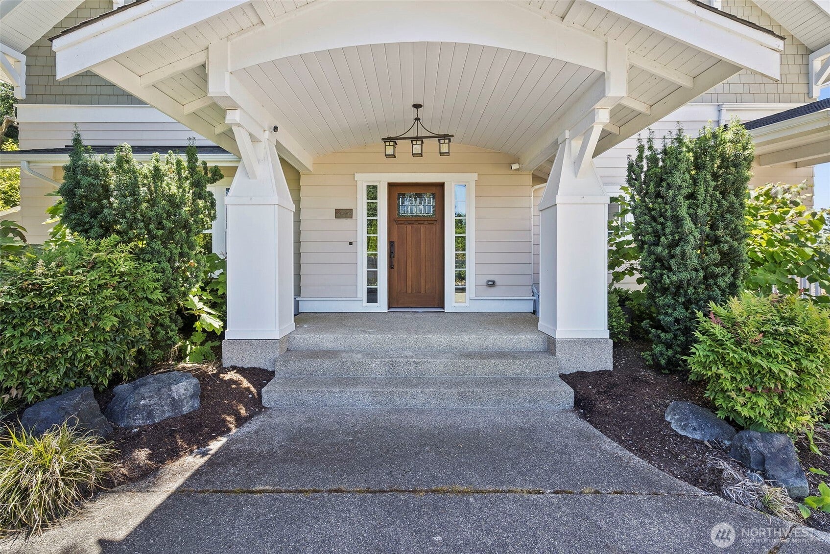 8902 65th Street W