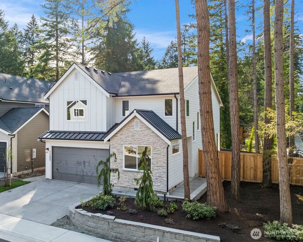 Photo of 11202 79th Avenue Ct SW, Lakewood, WA 98498 (MLS # 2503932)