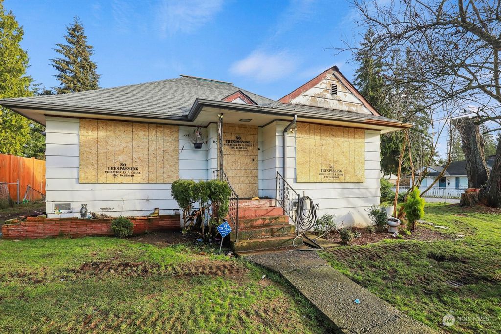 Photo of 6917 Morgan Road, Everett, WA 98203 (MLS # 2317281)