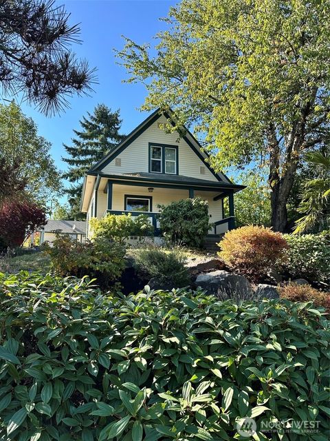 Photo of 101 Rogers Street NW, Olympia, WA 98502 (MLS # 2438758)