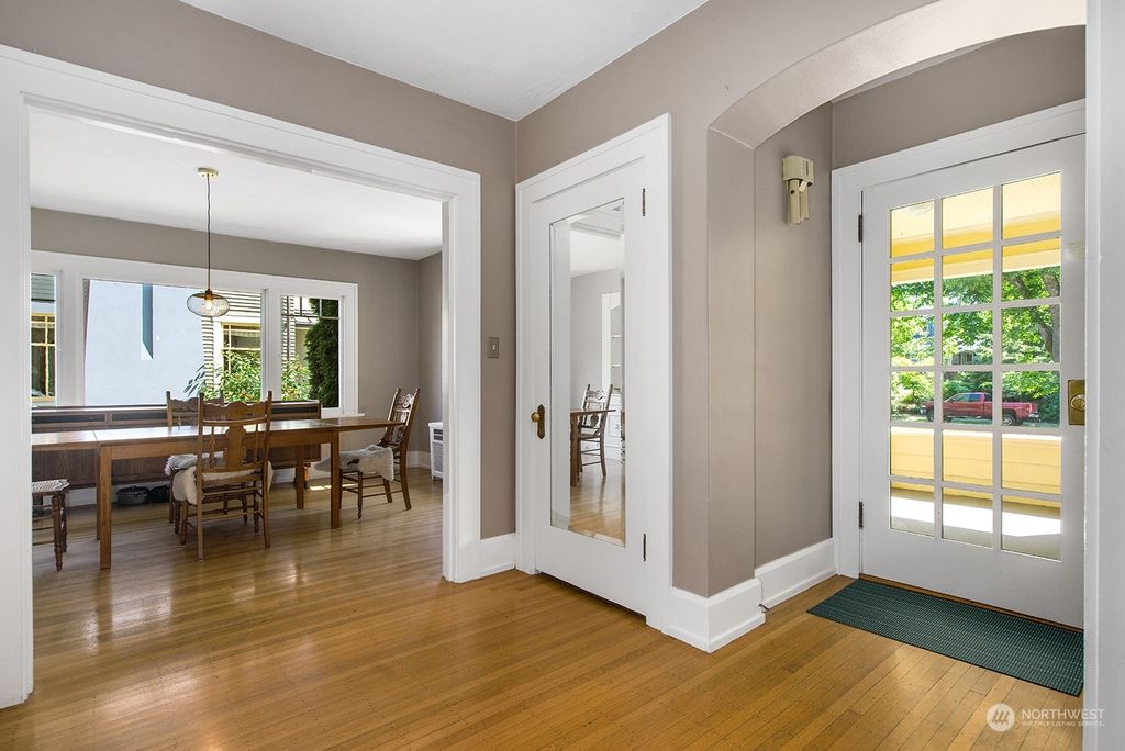 Photo of 3237 Hunter Boulevard S, Seattle, WA 98144 (MLS # 2075025)